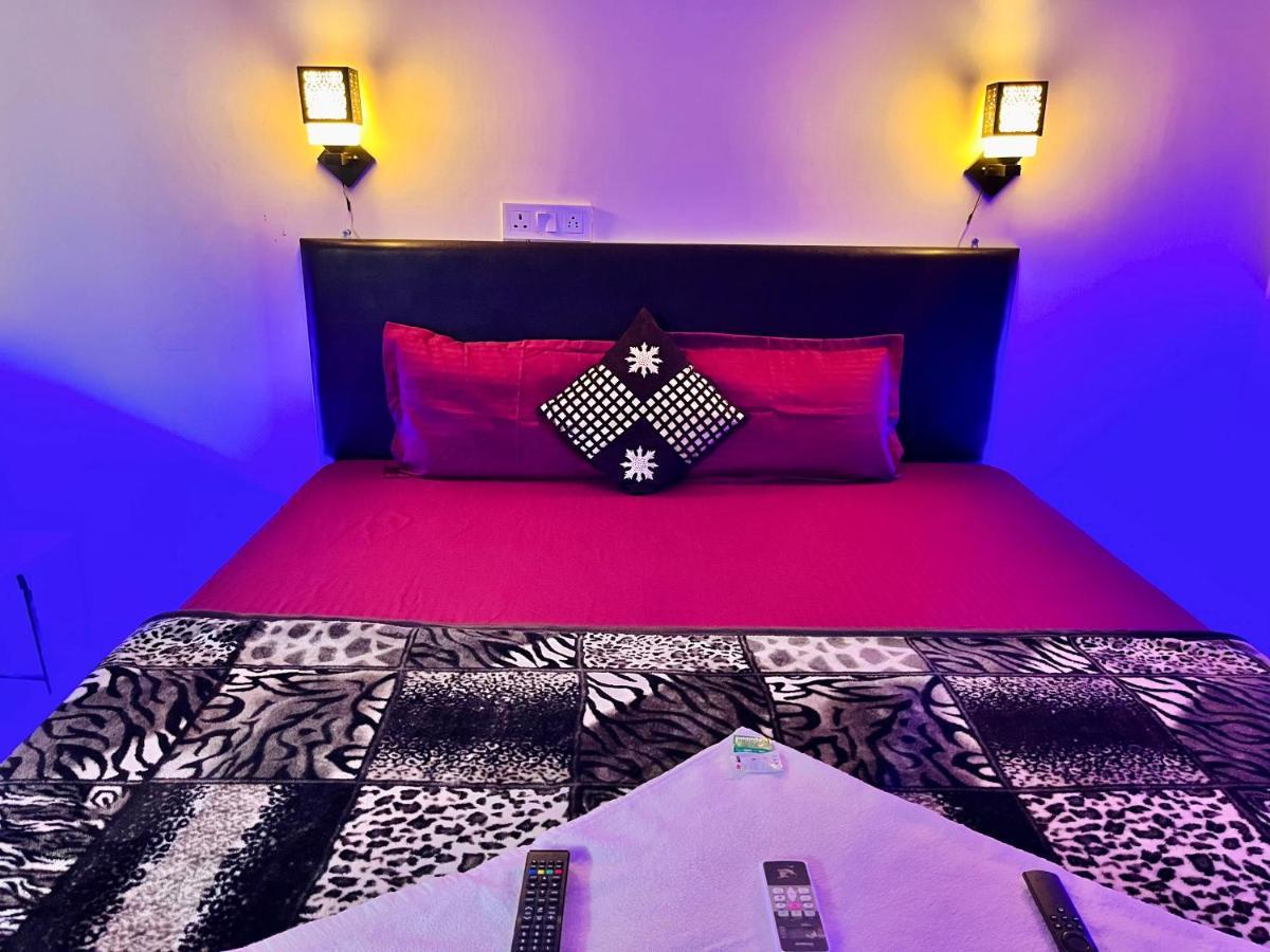 Gully Ghar Hotel Varanasi Eksteriør billede