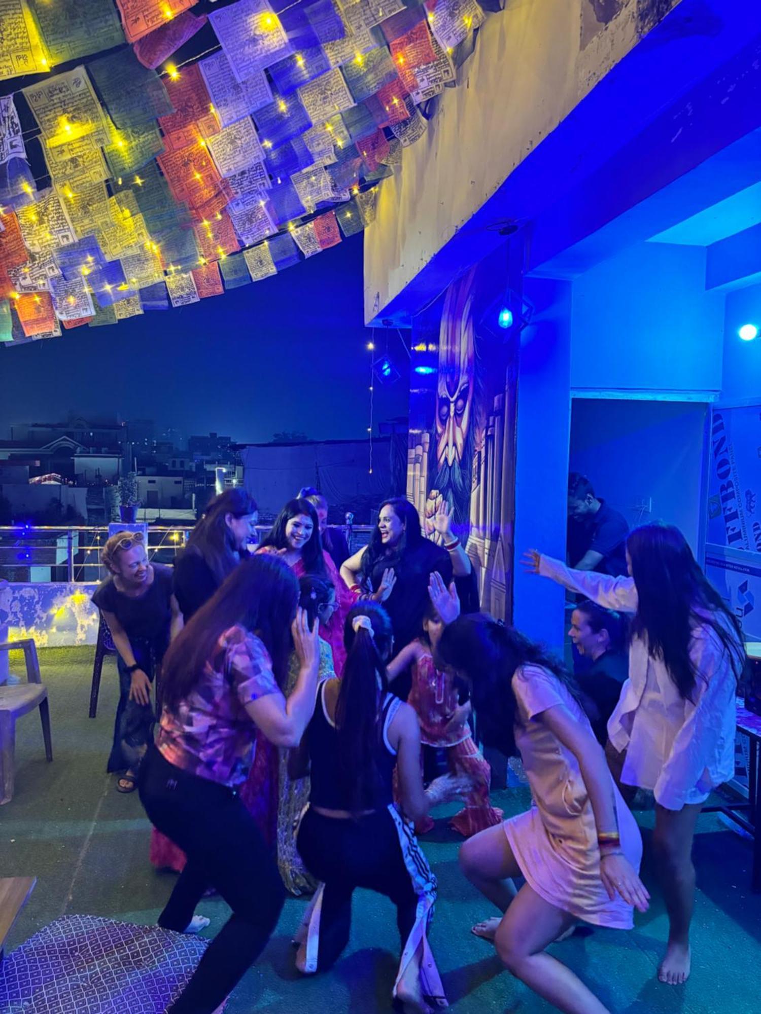 Gully Ghar Hotel Varanasi Eksteriør billede